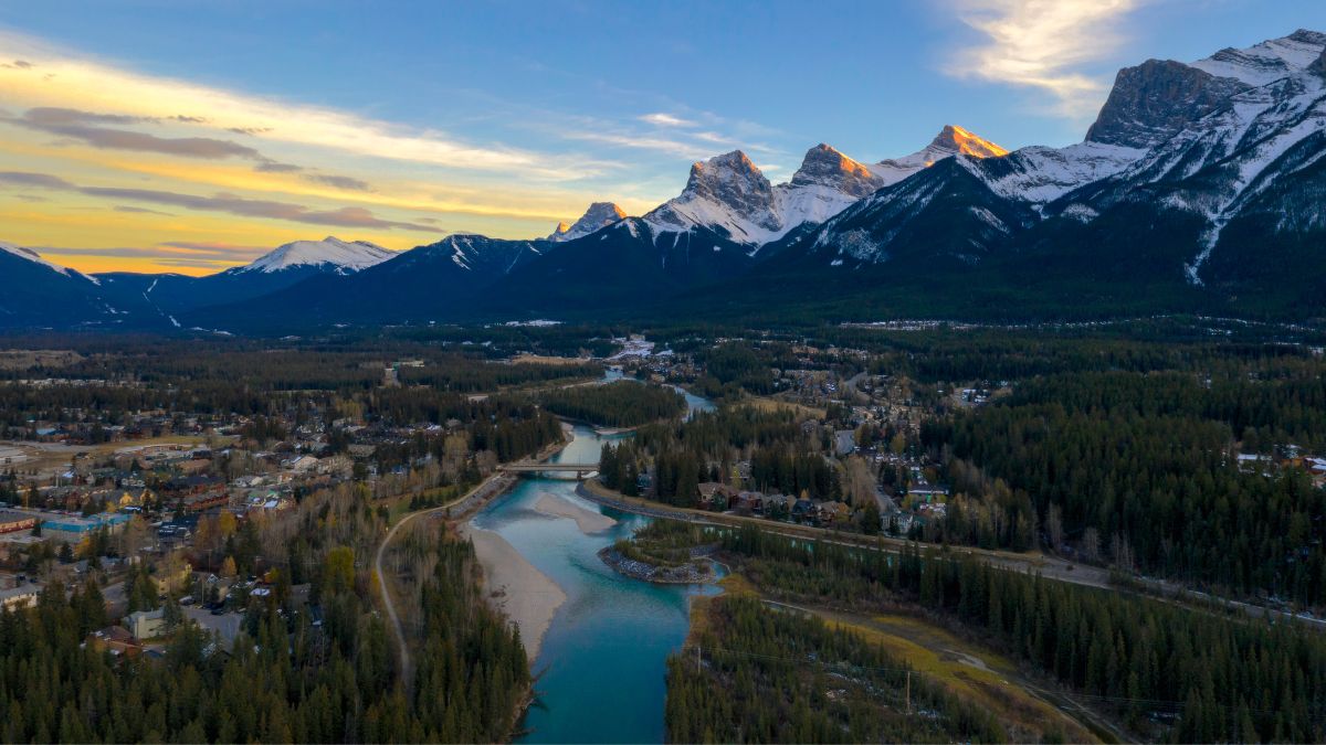 The town of Canmore and the Three Sisters